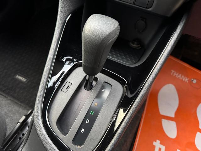 ヤリス G ナビ・TV・ETC・Bluetooth・車線逸脱警報・オートライト・オートハイビーム・バックカメラ(29枚目)
