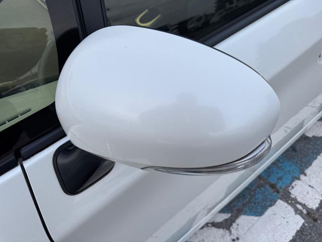 プリウス Ｇ　ナビ・ＴＶ・ＥＴＣ・アイドリングストップ・バックカメラ・クルーズコントロール・オートライト・フォグランプ・Ｂｌｕｅｔｏｏｔｈ・ハーフレザーシート（12枚目）