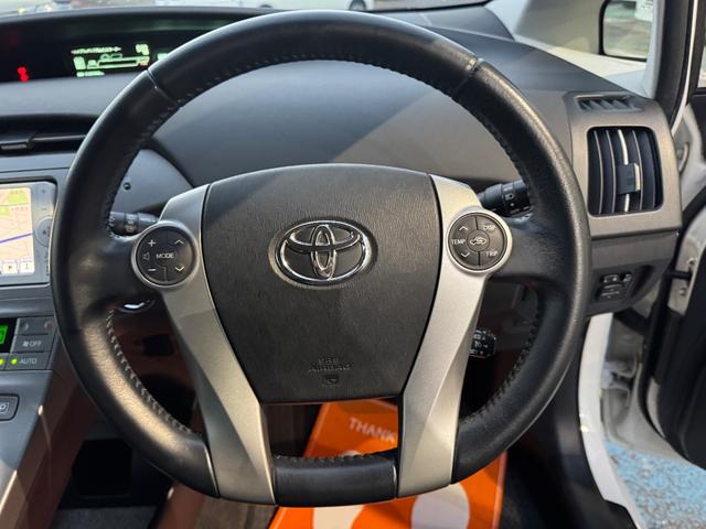 プリウス Ｇ　ナビ・ＴＶ・ＥＴＣ・アイドリングストップ・バックカメラ・クルーズコントロール・オートライト・フォグランプ・Ｂｌｕｅｔｏｏｔｈ・ハーフレザーシート（20枚目）