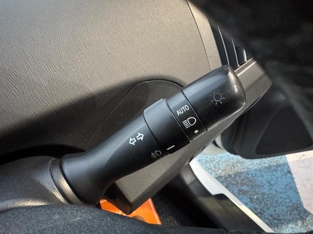 プリウス Ｇ　ナビ・ＴＶ・ＥＴＣ・アイドリングストップ・バックカメラ・クルーズコントロール・オートライト・フォグランプ・Ｂｌｕｅｔｏｏｔｈ・ハーフレザーシート（24枚目）