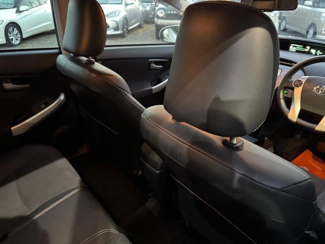 プリウス Ｇ　ナビ・ＴＶ・ＥＴＣ・アイドリングストップ・バックカメラ・クルーズコントロール・オートライト・フォグランプ・Ｂｌｕｅｔｏｏｔｈ・ハーフレザーシート（35枚目）