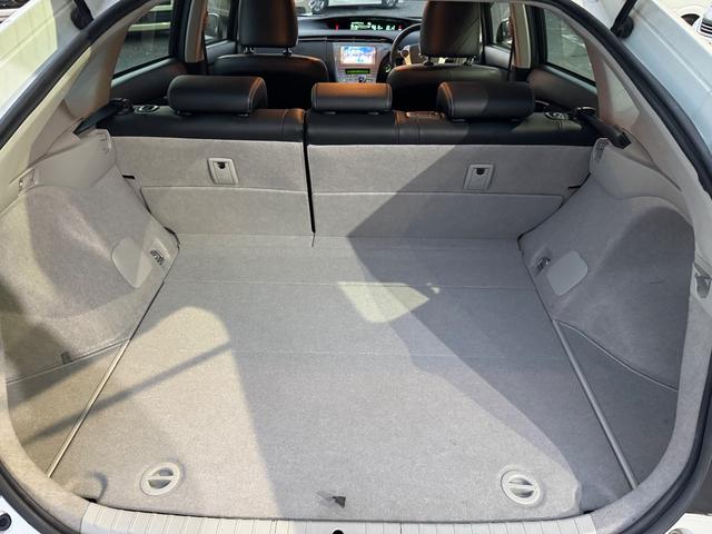 プリウス Ｇ　ナビ・ＴＶ・ＥＴＣ・アイドリングストップ・バックカメラ・クルーズコントロール・オートライト・フォグランプ・Ｂｌｕｅｔｏｏｔｈ・ハーフレザーシート（39枚目）