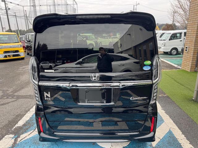 Ｎ－ＢＯＸカスタム Ｇ・Ｌホンダセンシング　リア経度修復・ナビ・ＴＶ・ＥＴＣ・アイドリングストップ・プッシュスタート・安全装備・クルーズコントロール・フォグランプ・両側電動スライドドア・シートヒーター（7枚目）