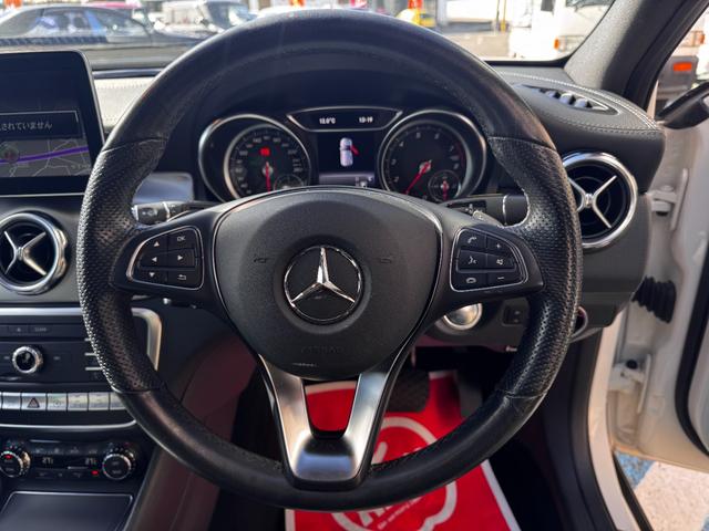 ＧＬＡクラス ＧＬＡ２２０　４マチック　オフロードエディション　ナビ・ＴＶ・ＥＴＣ・アイドリングストップ・クルーズコントロール・クリアランスソナー・バックカメラ・電動リアゲート・サンルーフ・プッシュスタート（20枚目）
