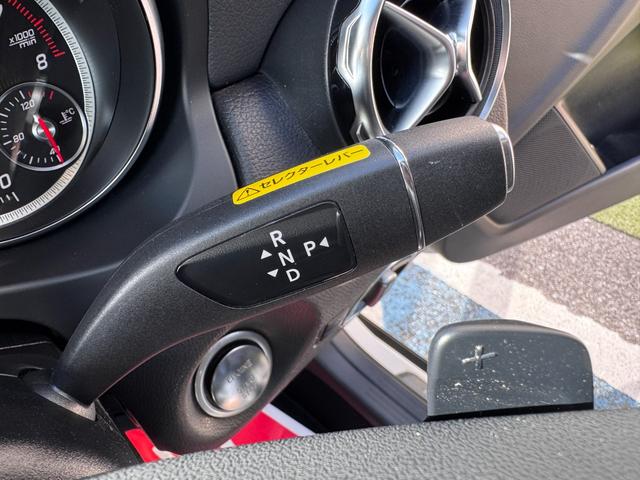 ＧＬＡクラス ＧＬＡ２２０　４マチック　オフロードエディション　ナビ・ＴＶ・ＥＴＣ・アイドリングストップ・クルーズコントロール・クリアランスソナー・バックカメラ・電動リアゲート・サンルーフ・プッシュスタート（24枚目）