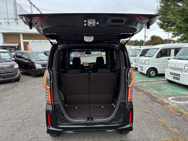 N-BOXカスタム G・Lホンダセンシング ナビ・TV・ETC・バックカメラ・クルーズコントロール・車線逸脱警報・衝突軽減警報・プッシュスタート・電動スライドドア(28枚目)