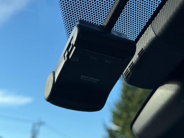 プリウス Sツーリングセレクション ナビ・TV・ETC・アイドリングストップ・クルーズコントロール・ドライブレコーダー・オートライト・オートハイビーム・車線逸脱警報・衝突軽減警報・レザーシート・Bluetooth・シートヒーター(36枚目)