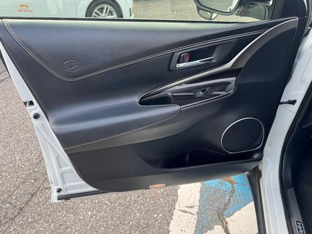 ハリアー エレガンス ナビ・TV・ETC・アイドリングストップ・オートライト・オートハイビーム・電動パーキング・プッシュスタート・レザーシート・クルーズコントロール・フォグランプ(44枚目)