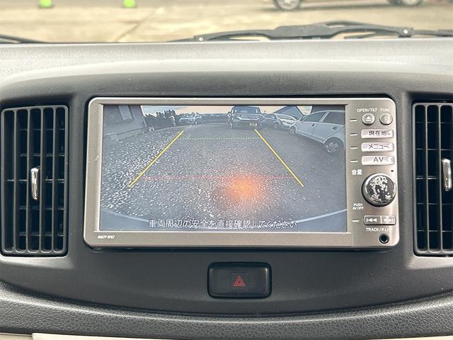 ミライース Ｘ　ＥＴＣ　バックカメラ　ナビ　ＴＶ　キーレスエントリー　アイドリングストップ　電動格納ミラー　ＣＶＴ　盗難防止システム　ＡＢＳ　Ｂｌｕｅｔｏｏｔｈ　衝突安全ボディ　エアコン　パワーステアリング（5枚目）