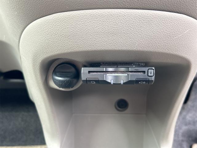 ミライース Ｘ　ＥＴＣ　バックカメラ　ナビ　ＴＶ　キーレスエントリー　アイドリングストップ　電動格納ミラー　ＣＶＴ　盗難防止システム　ＡＢＳ　Ｂｌｕｅｔｏｏｔｈ　衝突安全ボディ　エアコン　パワーステアリング（8枚目）