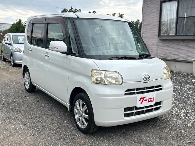 タント Ｘ　電動スライドドア　ナビ　ＴＶ　スマートキー　電動格納ミラー　ベンチシート　ＣＶＴ　盗難防止システム　ＡＢＳ　ＣＤ　アルミホイール　衝突安全ボディ　エアコン　パワーステアリング　パワーウィンドウ（14枚目）