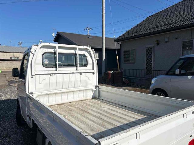 キャリイトラック ＫＣエアコン・パワステ　４ＷＤ　ＭＴ　ＥＴＣ　エアコン　パワーステアリング（13枚目）