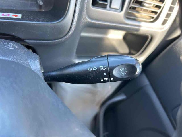 キャリイトラック ＫＣエアコン・パワステ　４ＷＤ　ＭＴ　ＥＴＣ　エアコン　パワーステアリング（39枚目）
