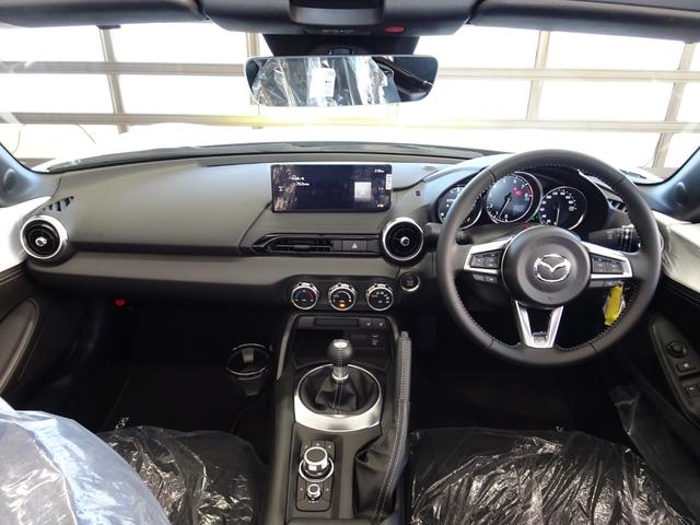 ロードスター Sスペシャルパッケージ 登録済み未使用車 6速MT ツーリングパッケージ フロアマット バックカメラ ナビ用SDカード ボディコーティング ETC シートヒーター レーダークルーズコントロール 純正アルミホイール 衝突軽減(37枚目)