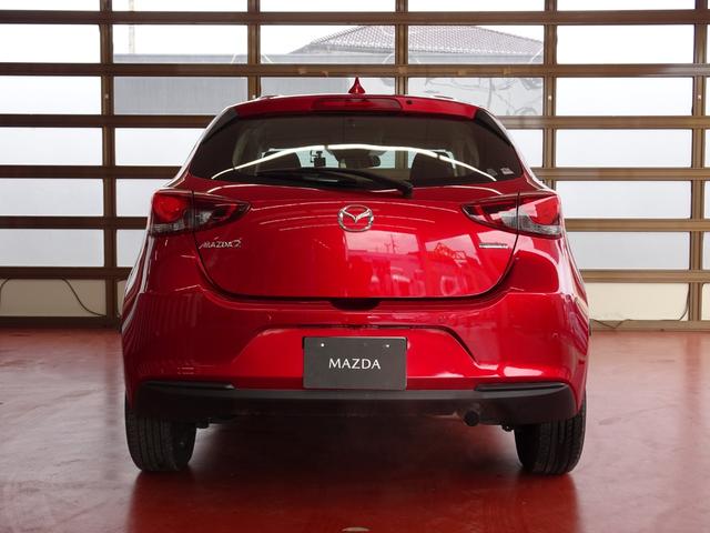 ＭＡＺＤＡ２ １５Ｓ　純正ＳＤナビ　ＥＴＣ　フルセグＴＶ　ＣＤ・ＤＶＤ　衝突軽減システム　横滑り防止　パーキングセンサー　アイドリングストップ　レーンアシスト　オートライト　ＬＥＤヘッドライト　前後ドラレコ　フロアマット（9枚目）