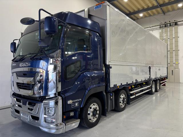 ギガ 4軸低床・アルミウィング・ハイルーフ・アルミホイール・7MT(7枚目)