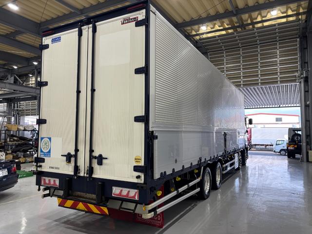 ギガ 4軸低床・アルミウィング・ハイルーフ・アルミホイール・7MT(8枚目)