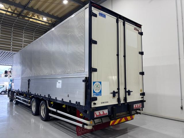 ギガ 4軸低床・アルミウィング・ハイルーフ・アルミホイール・7MT(9枚目)