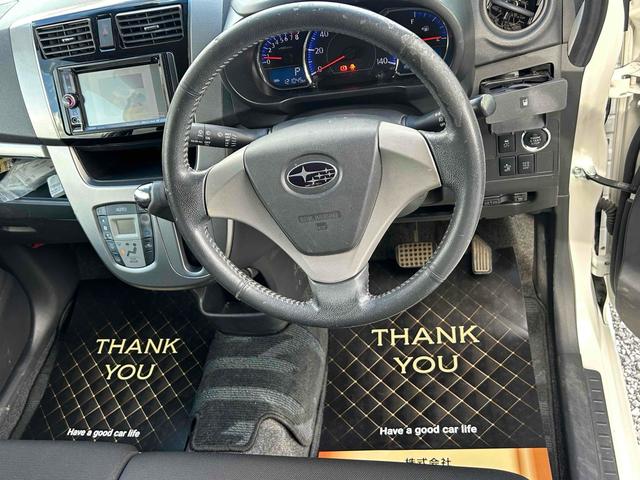 ステラ カスタムR ETC バックカメラ TV 衝突被害軽減システム LEDヘッドランプ スマートキー アイドリングストップ ベンチシート CVT 盗難防止システム ABS ESC CD DVD再生 Bluetooth(3枚目)