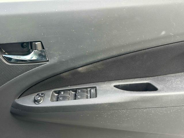 ステラ カスタムR ETC バックカメラ TV 衝突被害軽減システム LEDヘッドランプ スマートキー アイドリングストップ ベンチシート CVT 盗難防止システム ABS ESC CD DVD再生 Bluetooth(7枚目)