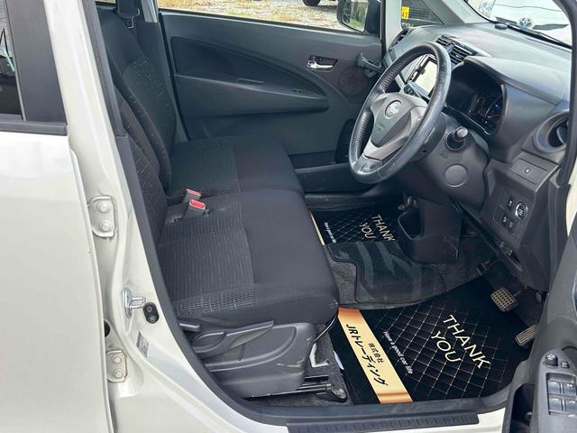 ステラ カスタムR ETC バックカメラ TV 衝突被害軽減システム LEDヘッドランプ スマートキー アイドリングストップ ベンチシート CVT 盗難防止システム ABS ESC CD DVD再生 Bluetooth(8枚目)