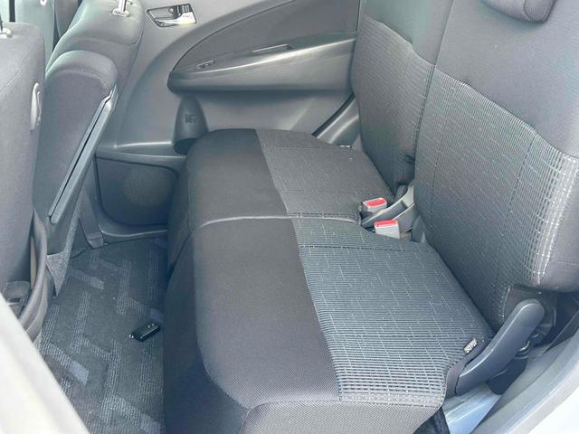 ステラ カスタムR ETC バックカメラ TV 衝突被害軽減システム LEDヘッドランプ スマートキー アイドリングストップ ベンチシート CVT 盗難防止システム ABS ESC CD DVD再生 Bluetooth(26枚目)