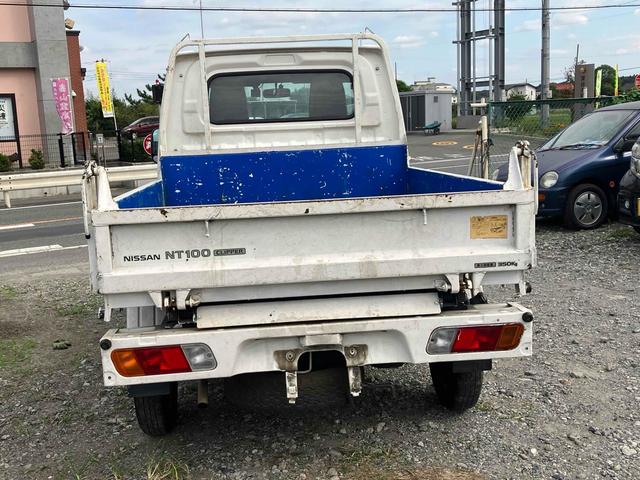 ＮＴ１００クリッパートラック 　４ＷＤ　ＭＴ　パワーステアリング　ＥＴＣ　エアコン　運転席エアバッグ　ダンプ　三方開（13枚目）