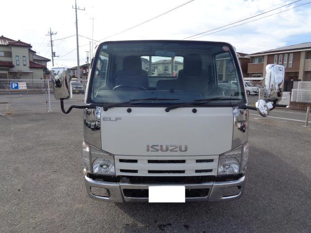 　平ボディ１０尺　ＦＦＬ　ターボ車　Ｆ５ＭＴ　ＥＴＣ　メッキパーツ　１．５ｔ積載　車両総重量３６４５ＫＧ　準中型免許対応　作業灯　内装除菌消臭仕上済　アルカリ電解水仕上済　車検Ｒ６年７月１１日まで(3枚目)