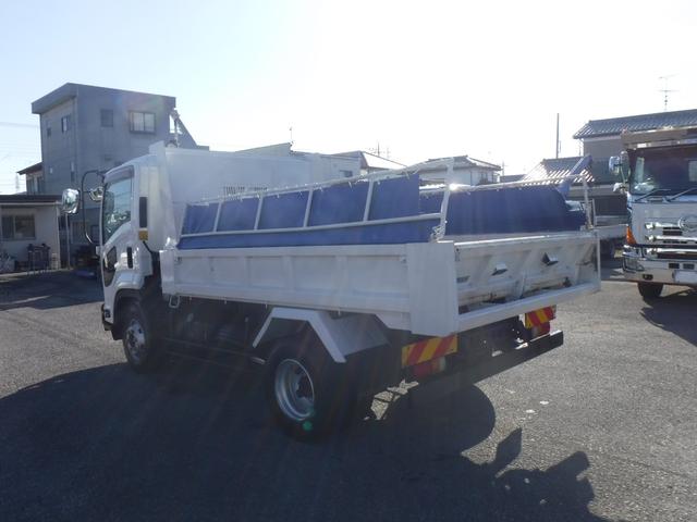 フォワード 　Ｌゲート　ダンプ　３．４５ｔ積載　手動コボレーンＥＴＣ　Ｆ６速ＭＴ　ターボ上物：新明和ＤＲＦ４－１７ＳＹ走行距離：７５，９１９ｋｍ　燃料：軽油※スペアキー無（5枚目）