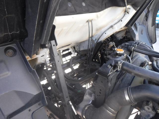 フォワード 　Ｌゲート　ダンプ　３．４５ｔ積載　手動コボレーンＥＴＣ　Ｆ６速ＭＴ　ターボ上物：新明和ＤＲＦ４－１７ＳＹ走行距離：７５，９１９ｋｍ　燃料：軽油※スペアキー無（15枚目）