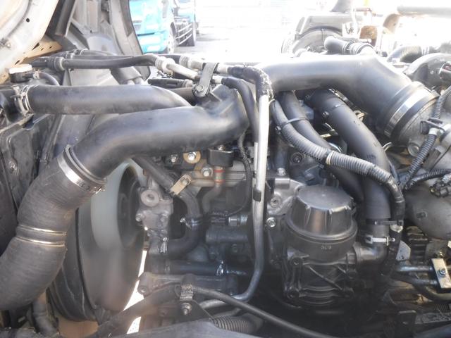 フォワード 　Ｌゲート　ダンプ　３．４５ｔ積載　手動コボレーンＥＴＣ　Ｆ６速ＭＴ　ターボ上物：新明和ＤＲＦ４－１７ＳＹ走行距離：７５，９１９ｋｍ　燃料：軽油※スペアキー無（16枚目）