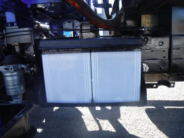 エルフトラック ワイドロング 4段クレーン フックイン2.93t吊ラジコン 3.95t積載 塗装仕上済 ETC F6速MT ターボ工具 ジャッキ 取扱説明書 スペアキー1本(18枚目)