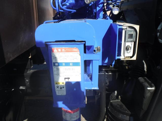 エルフトラック ワイドロング 4段クレーン フックイン2.93t吊ラジコン 3.95t積載 塗装仕上済 ETC F6速MT ターボ工具 ジャッキ 取扱説明書 スペアキー1本(31枚目)