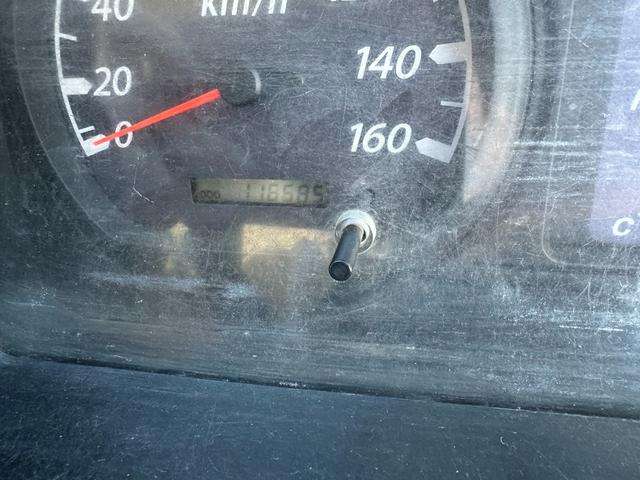 エルフトラック ワイドロング 4段クレーン フックイン2.93t吊ラジコン 3.95t積載 塗装仕上済 ETC F6速MT ターボ工具 ジャッキ 取扱説明書 スペアキー1本(58枚目)