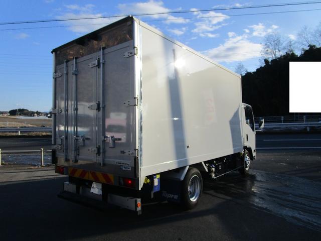 エルフトラック 　冷蔵冷凍　－３０度設定　２室冷凍　スタンバイ２００Ｖ　３．５ｔ積載バックカメラ　ＥＴＣ　写真逸脱装置　車間センサーＡＴターボ冷凍機：東プレ車両総重量：７，３５５ｋｇ　準中型免許工具　ジャッキ（7枚目）