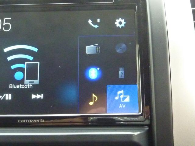 エクストレイル ２０Ｘｔｔ　４ＷＤ　最終モデル　カロッツェリアＣａｒｐｌａｙ対応ディスプレイオーディオ　バックカメラ　Ｂｌｕｅｔｏｏｔｈ　デジタルインナーミラー　ＥＴＣ２．０　全席シートヒーター　純正１８インチＡＷ　禁煙車（5枚目）