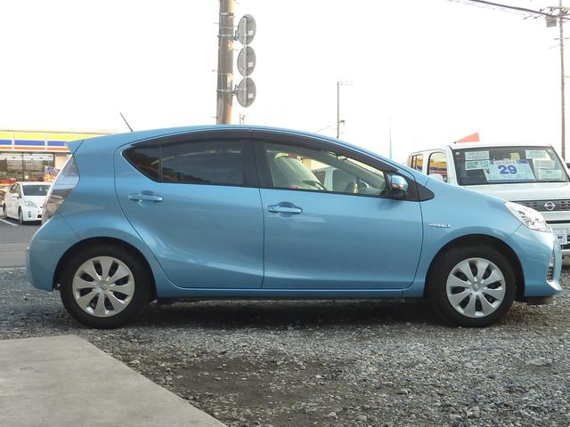 アクア Ｓ　純正ワンセグメモリーナビ　バックカメラ　Ｂｌｕｅｔｏｏｔｈオーディオ　前後ドラレコ　ＥＴＣ　ドアロック連動ドアミラー　禁煙車（26枚目）