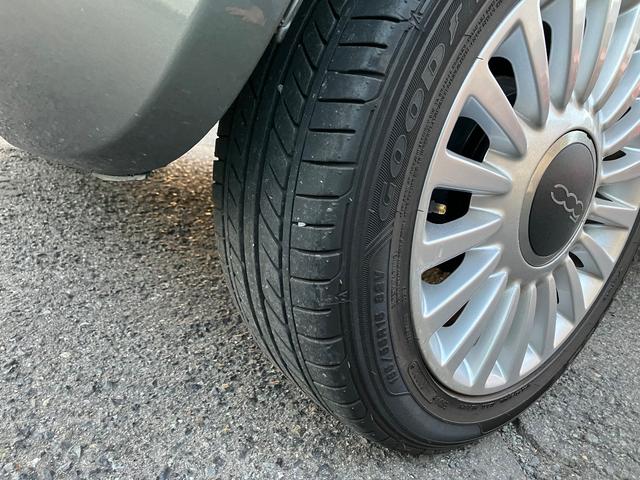 500 1.2ラウンジ 左ハンドル マニュアル5速 デイライト スペアーキー ガラスルーフ フルセグ バックカメラ BTオーディオ 取説(14枚目)