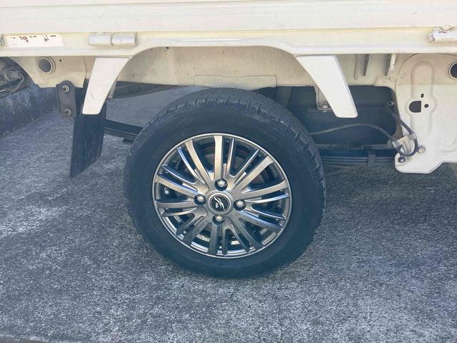 キャリイトラック 　４ＷＤ　ＡＴ　アルミホイール　エアコン　パワーステアリング　運転席エアバッグ　ＣＤ（21枚目）