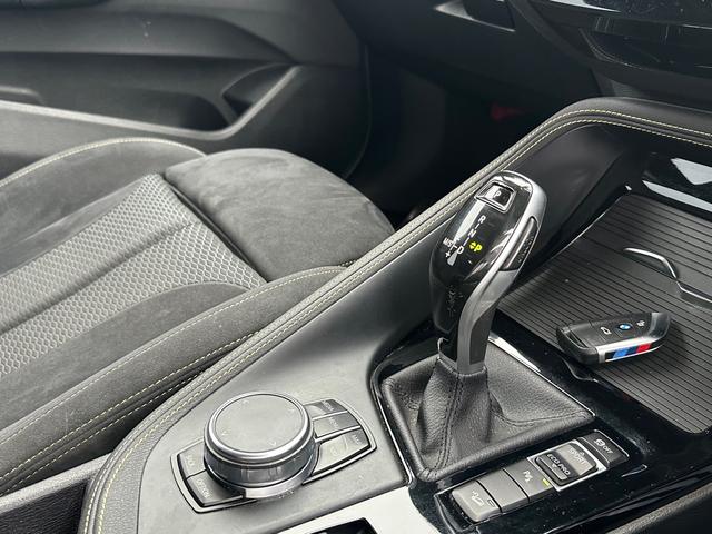 Ｘ２ ｘＤｒｉｖｅ　２０ｉ　ＭスポーツＸ　前後ドラレコ　電動リアゲート　プッシュスタート（49枚目）