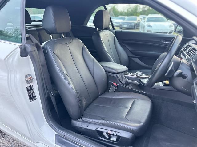 ２シリーズ ２２０ｉカブリオレ　スポーツ　ナビ　バックカメラ　ＥＴＣ　　　革シート　シートヒーター　ドラレコ（77枚目）