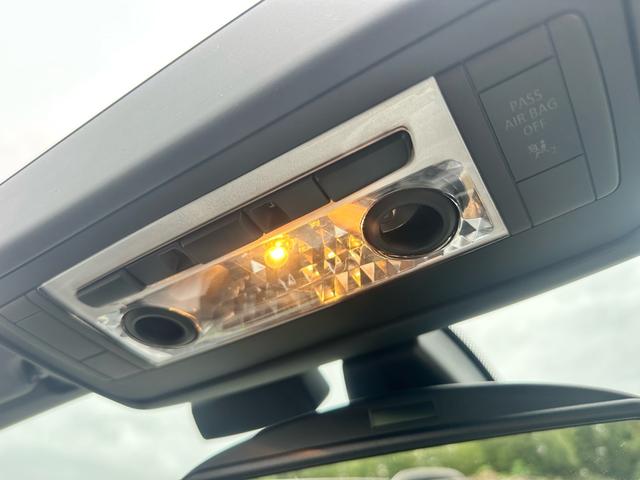 Ｚ４ ｓＤｒｉｖｅ２３ｉ　ナビ　アルミ　ＥＴＣ　　レーダー探知機　キー２個（37枚目）