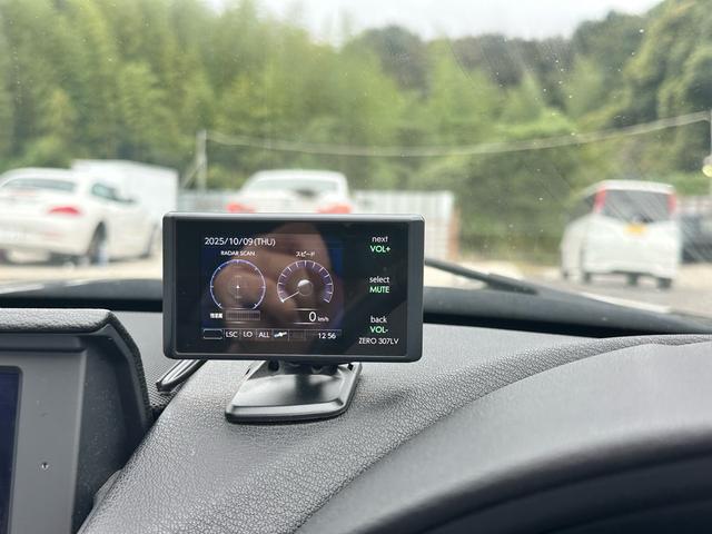 Ｚ４ ｓＤｒｉｖｅ２３ｉ　ナビ　アルミ　ＥＴＣ　　レーダー探知機　キー２個（38枚目）