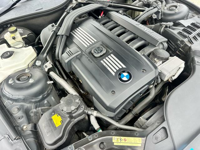 Ｚ４ ｓＤｒｉｖｅ２３ｉ　ナビ　アルミ　ＥＴＣ　　レーダー探知機　キー２個（44枚目）