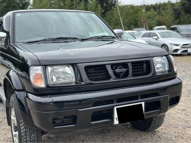 ダットサンピックアップ ダブルキャブ　ＡＸリミテッド　ナビ　ＢＴ付き　バックカメラ　ＥＴＣ　　アルミ（45枚目）