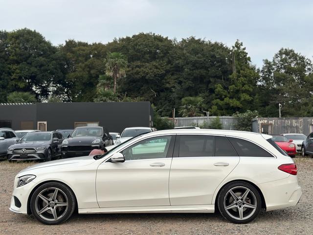 Ｃクラスステーションワゴン Ｃ２２０ｄ　ステーションワゴンローレウスエディション　パノラマサンルーフ　革シート　電動リアゲート　純正１８インチ　シルバールーフレール（4枚目）