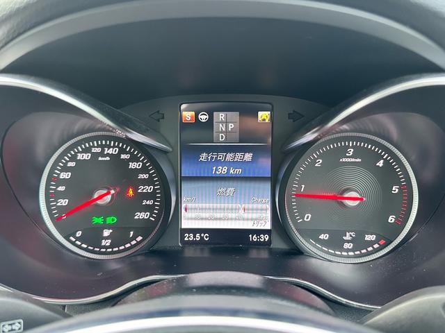 Ｃクラスステーションワゴン Ｃ２２０ｄ　ステーションワゴンローレウスエディション　パノラマサンルーフ　革シート　電動リアゲート　純正１８インチ　シルバールーフレール（44枚目）