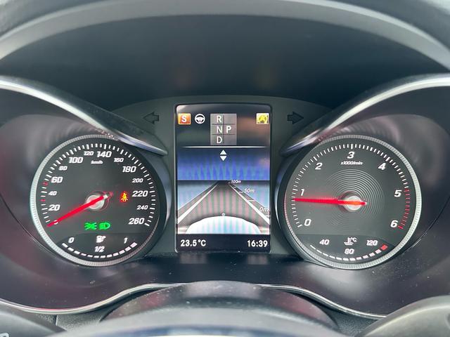 Ｃクラスステーションワゴン Ｃ２２０ｄ　ステーションワゴンローレウスエディション　パノラマサンルーフ　革シート　電動リアゲート　純正１８インチ　シルバールーフレール（45枚目）