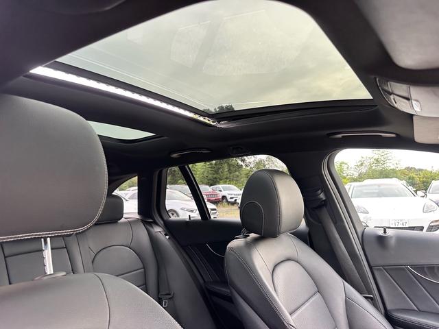 Ｃクラスステーションワゴン Ｃ２２０ｄ　ステーションワゴンローレウスエディション　パノラマサンルーフ　革シート　電動リアゲート　純正１８インチ　シルバールーフレール（49枚目）