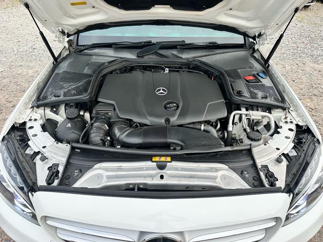 Ｃクラスステーションワゴン Ｃ２２０ｄ　ステーションワゴンローレウスエディション　パノラマサンルーフ　革シート　電動リアゲート　純正１８インチ　シルバールーフレール（54枚目）